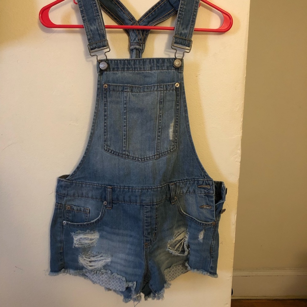 cutie overall shorts